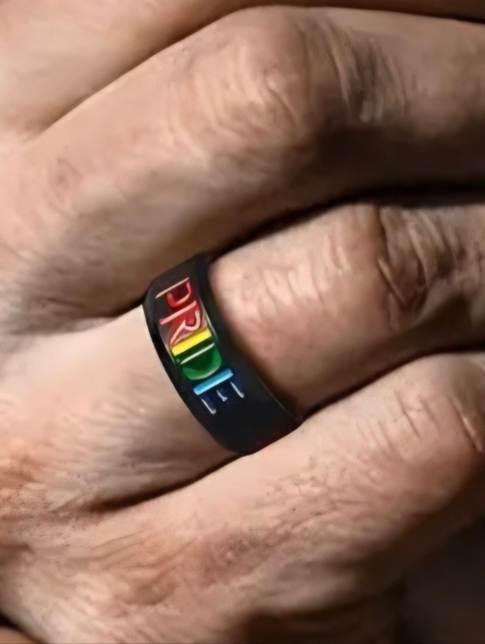 New Stainless Steel Black PRIDE Ring with Rainbow Lettering Size 11 - Picture 4 of 4